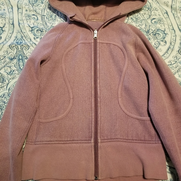 Lululemon Purple Chevron Scuba Hoodie *HOST PICK* - Picture 2 of 9